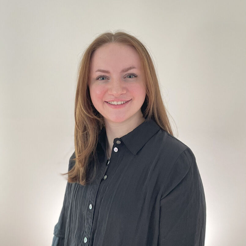 Photo of Caitlin Larkin